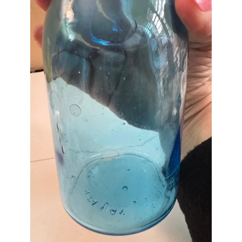 Vintage 1 Litro Blue Glass Carafe Hand Blown Decanter Pitcher Made in Taiwan